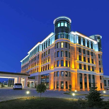 Doubletree By Hilton Van Exteriér fotografie